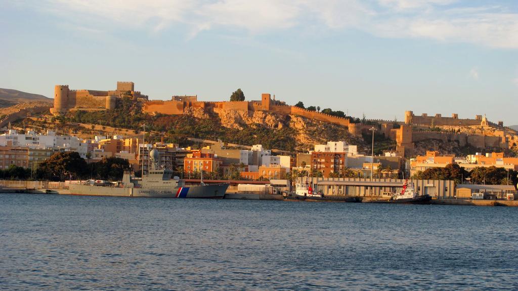 Hostal Maribel Αλμερία Εξωτερικό φωτογραφία