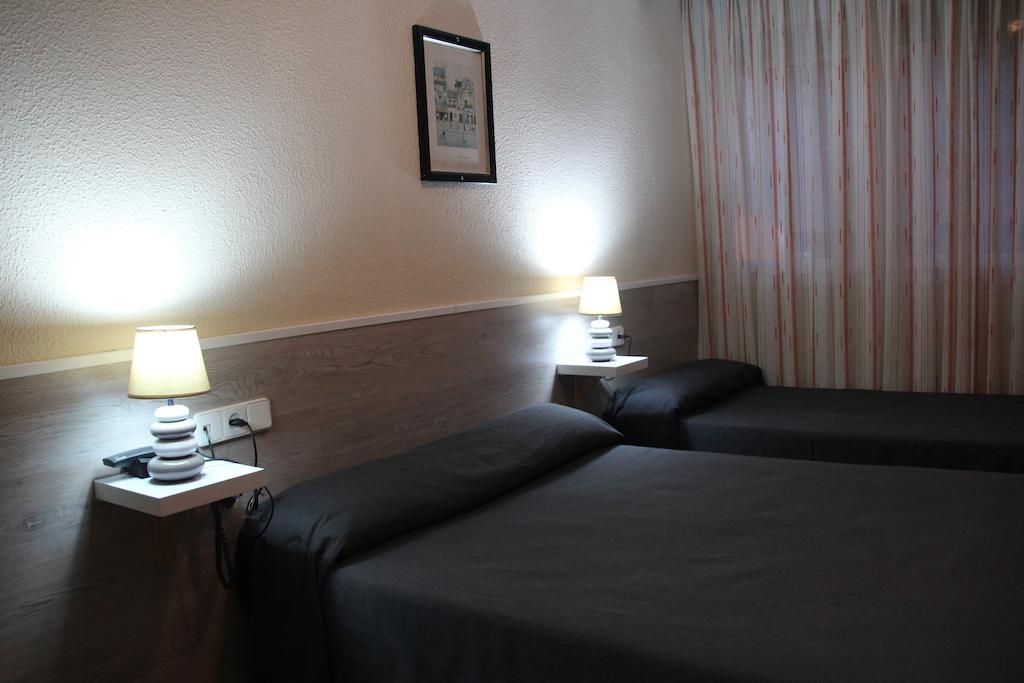 Hostal Maribel Αλμερία Εξωτερικό φωτογραφία