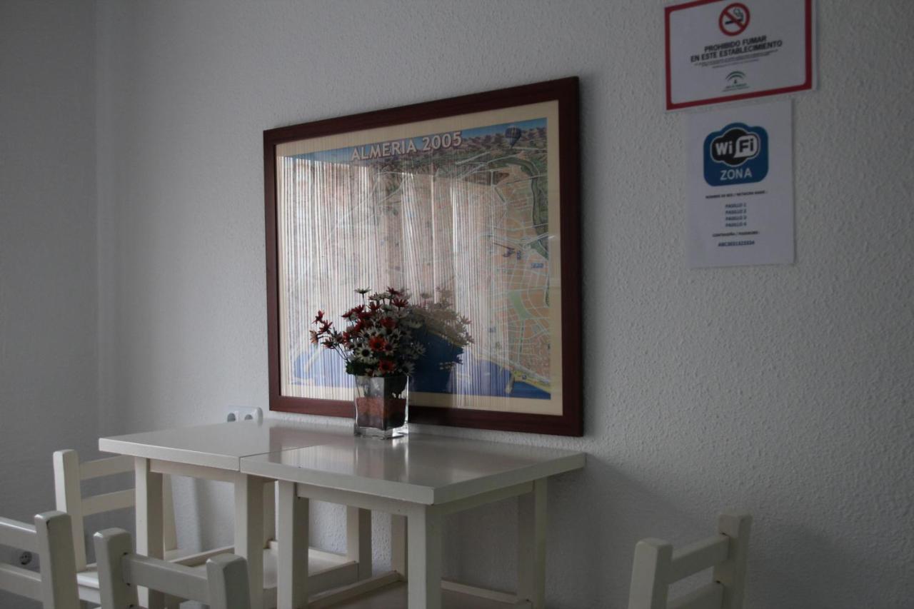 Hostal Maribel Αλμερία Εξωτερικό φωτογραφία